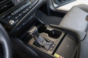 Lexus ES 300h Business Edition
