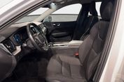 Volvo XC60 B4 B Momentum