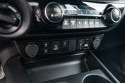 Toyota HiLux Double Cab Invincible