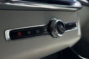 Volvo XC90 T8 AWD Plug-In Hybrid Ultra Bright 7os