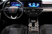 Hongqi HS5 2.0T AWD
