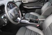 MG HS 1.5 T-GDI Exclusive