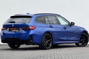 BMW Seria 3 Touring 320d xDrive M Sport