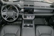 Land Rover Defender 110 D300 X-Dynamic HSE