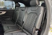 Audi Q7 SQ7 TFSI quattro