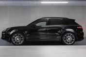 Porsche Cayenne Black Edition