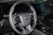 Lexus RX 450h+ Omotenashi 2.5 Hybrid Plug-in