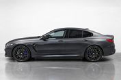 BMW Seria 8 M8
