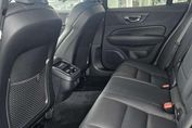 Volvo V60 B4 Plus Dark