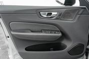 Volvo XC60 B4 B Plus Dark