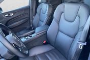 Volvo XC60 B5 B AWD Plus Dark aut