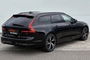 Volvo V90 T6 eAWD Plug-In Hybrid Plus Dark