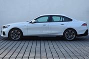 BMW Seria 5 520d xDrive M Sport aut
