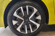 Peugeot 208 Edition e-DCS6 1.2 mHEV