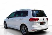 Volkswagen Touran 1.5 TSI DSG