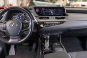 Lexus ES 300h Business Edition
