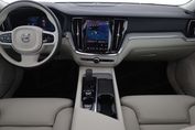 Volvo V60 T6 AWD Plug-In Hybrid Plus Dark