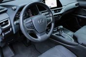 Lexus UX 300h Business