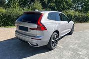 Volvo XC60 B5 AWD Plus Dark