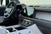 Land Rover Defender 110 D250 S