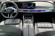 BMW Seria 7 M760e PHEV xDrive Individual Edition sport-aut