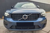 Volvo XC40 B3 Ultra Dark