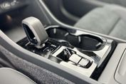 Volvo XC40 B3 Plus Dark