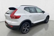 Volvo XC40 B3 Plus Dark aut