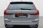 Volvo XC60 B5 B AWD Plus Dark