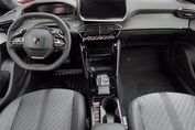 Peugeot 2008 Allure e-DCS 1.2 mHEV