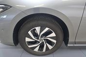 Volkswagen Passat 1.5 TSI  DSG