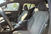 Volvo XC40 B3 Plus Dark