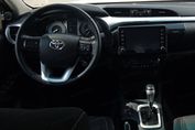 Toyota HiLux 2.4 D-4D Double Cab SR 4x4 aut