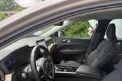 Volvo XC60 B5 B AWD Plus Dark aut