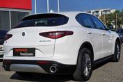 Alfa Romeo Stelvio Turbo Business Q4