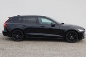 Volvo V60 B4 B R-Design