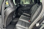 Volvo V60 B4 B Plus Dark