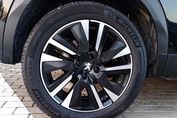 Peugeot 2008 1.2 PureTech GT EAT8