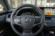 Lexus ES 300h Business Edition
