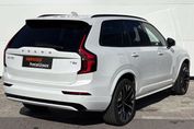 Volvo XC90 T8 AWD Plug-In Hybrid Ultra Dark 7os