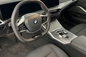 BMW Seria 3 Touring 320i