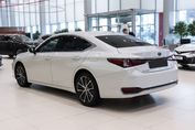 Lexus ES 300h Business Edition 2.5 E-CVT