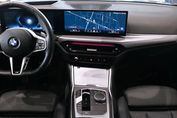 BMW Seria 3 330i xDrive M Sport sport-aut