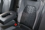 Volkswagen Golf EVO R-Line