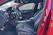 Mercedes GLA 200 7G-DCT