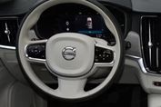 Volvo V90 T6 AWD Plug-In Hybrid Ultra Dark