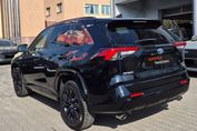 Toyota RAV4 2.5 Hybrid Black Edition by JBL 4x4