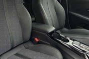 Peugeot 208 GT e-DCS6 1.2 mHEV