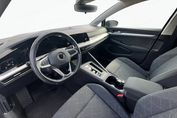 Volkswagen Golf eTSI Life DSG