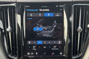 Volvo XC60 T6 Plug-In Hybrid AWD Ultra Dark aut